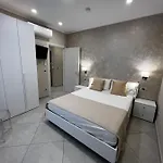 Lamezia Airport Bed & Breakfast SantʼEufemia Lamezia