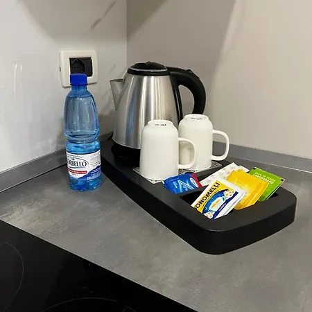 Alojamento de Acomodação e Pequeno-almoço Lamezia Airport *