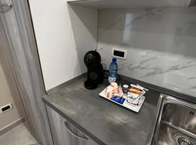 לינה וארוחת בוקר Lamezia Airport SantʼEufemia Lamezia