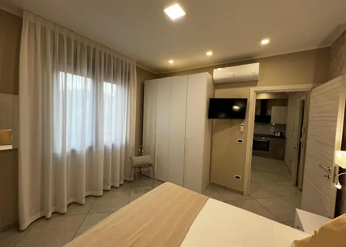 לינה וארוחת בוקר Lamezia Airport SantʼEufemia Lamezia